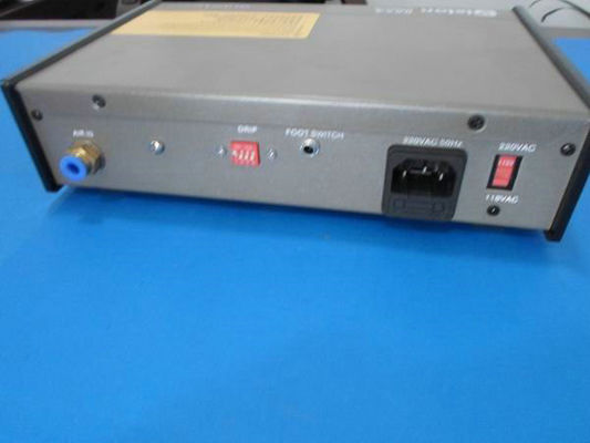 ง่ายต่อการใช้งานที่ทนทาน 982 เรซินกึ่งอัตโนมัติตู้ dispenisng macihne กาว