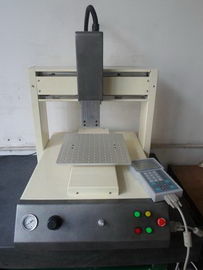 VS-400 400 * 400cm อัตโนมัติ 3 Axi อัตโนมัติตั้งโต๊ะเรซิ่น Dispenising หุ่นยนต์