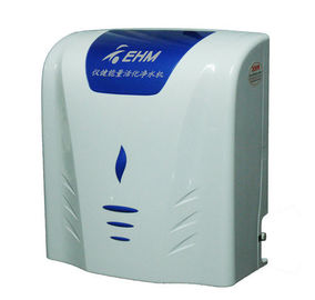8.5PH อัลคาไลน์เครื่องกรองน้ำ, เครื่องกรองน้ำแบบพกพา 0.6 - 6L / m