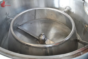 1000L 7.5kW ความเย็นผสมความเร็วสูงด้วยเกลียวเอียงเกียร์